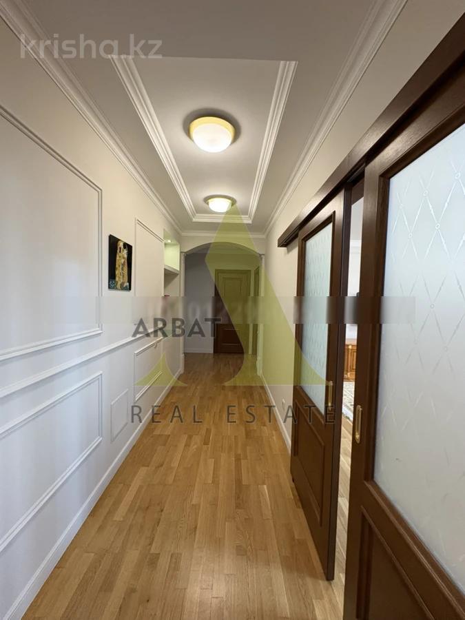 Фото Квартира, 4 комн, 140 м², 7/9 эт.