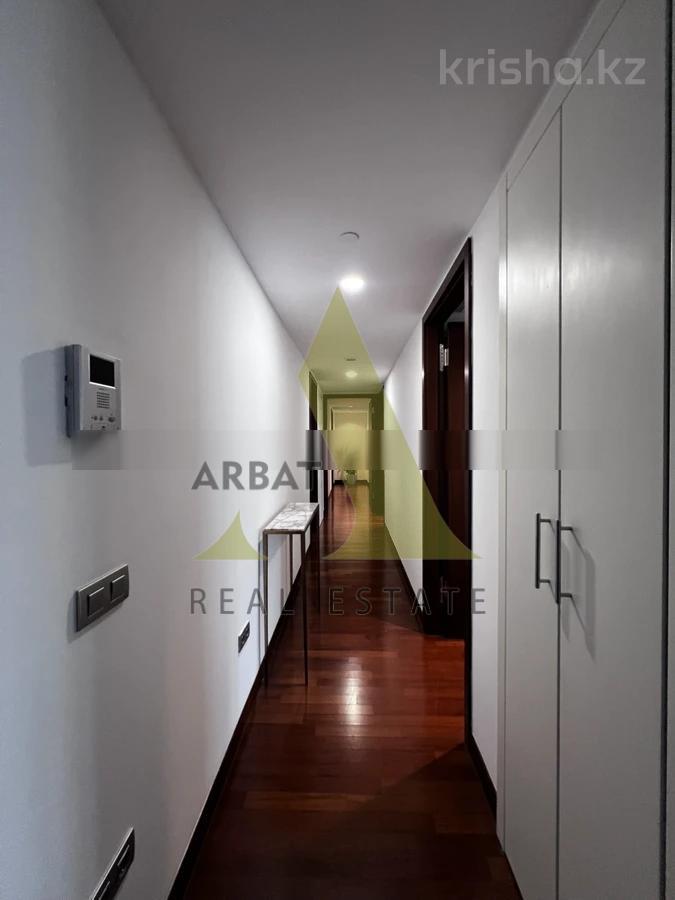 Фото Квартира, 5 комн, 240 м², 9/22 эт.