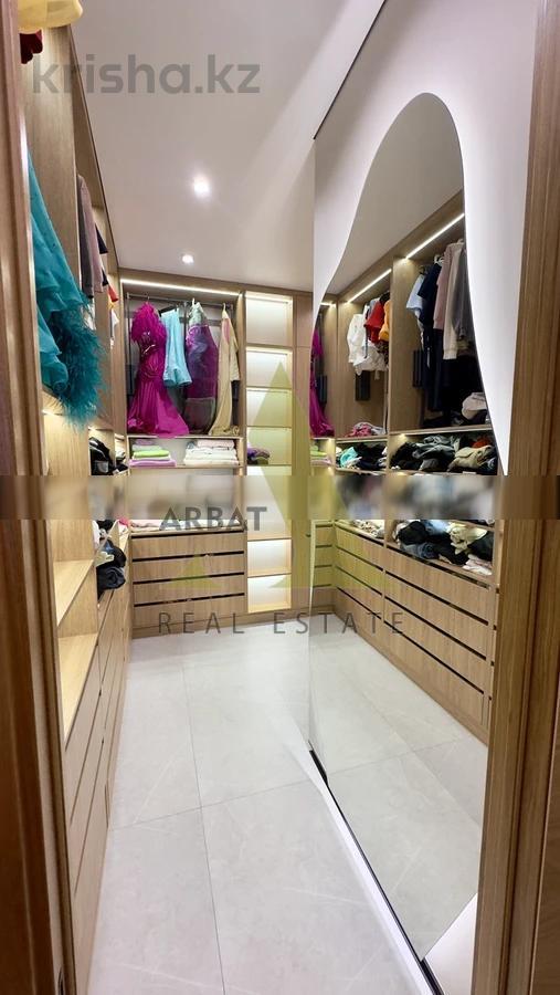 Фото Квартира, 4 комн, 200 м², 3/3 эт., 2023 г.п.