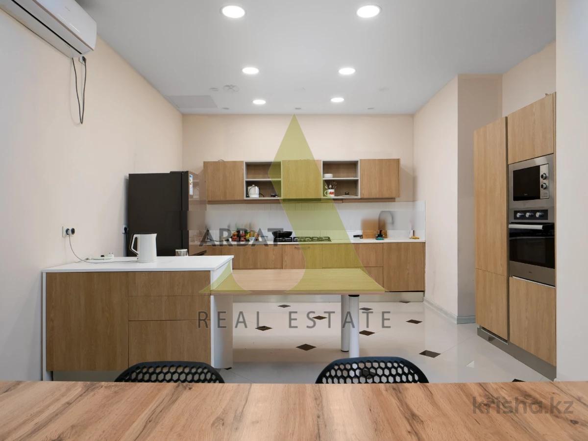 Фото Отдельный дом, 7 комн, 550м²