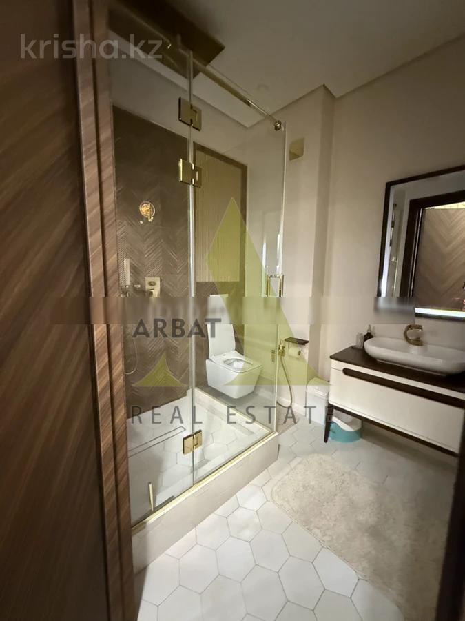 Фото Квартира, 8 комн, 189.2 м², 6/6 эт., 2013 г.п.