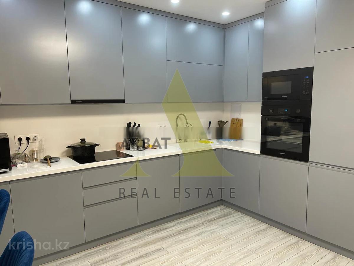 Фото Квартира, 3 комн, 91 м², 8/15 эт., 2015 г.п.