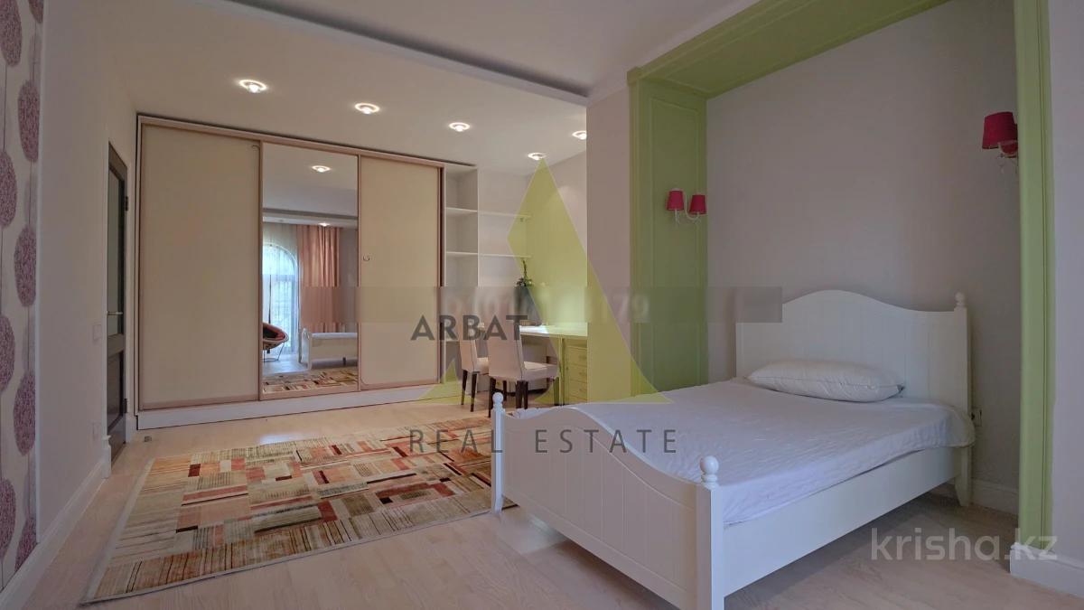 Фото Квартира, 5 комн, 364 м², 3/4 эт., 2011 г.п.