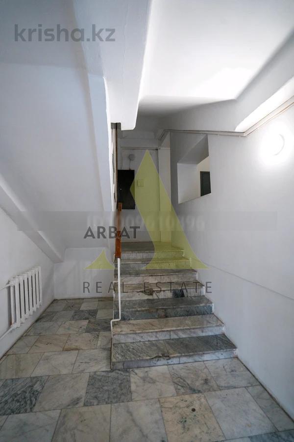 Фото Квартира, 5 комн, 226.2 м², 1/6 эт., 1996 г.п.