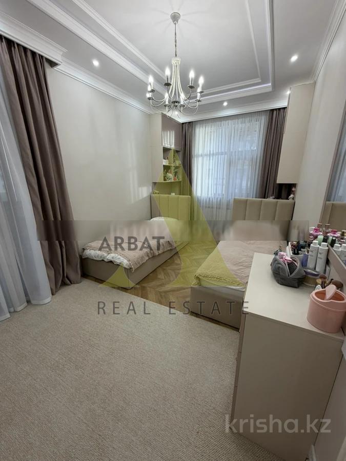 Фото Квартира, 5 комн, 160 м², 3/6 эт., 2017 г.п.