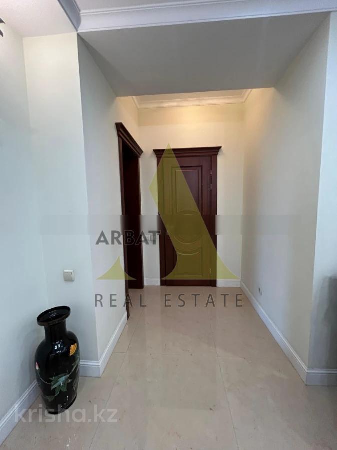 Фото Квартира, 5 комн, 228.5 м², 4/12 эт., 2008 г.п.