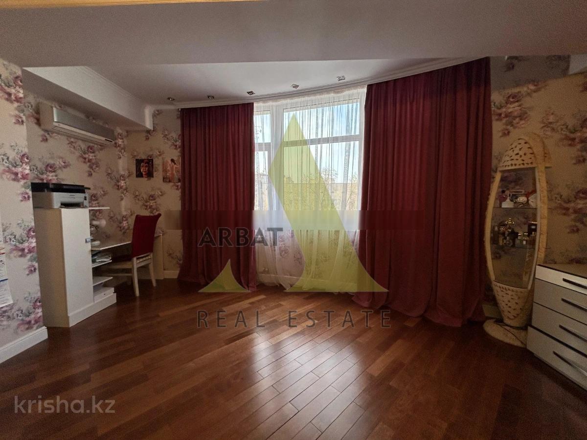 Фото Квартира, 5 комн, 228.5 м², 4/12 эт., 2008 г.п.