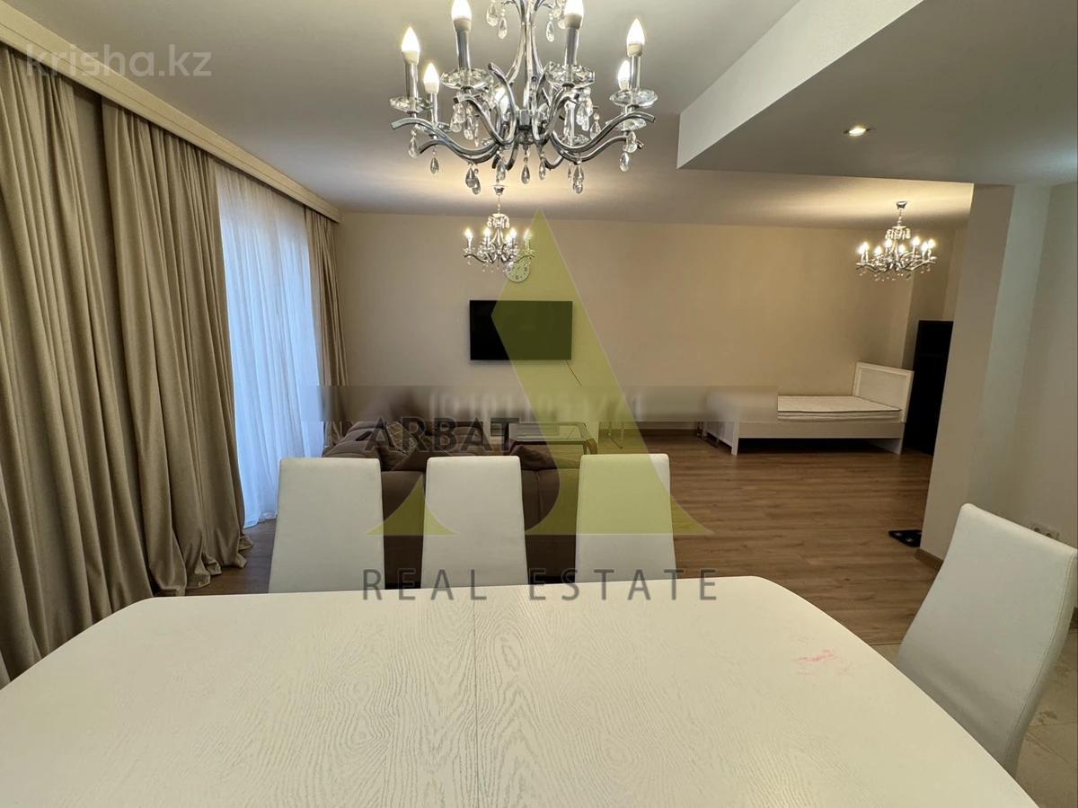 Фото Квартира, 5 комн, 220 м², 2 эт., 2007 г.п.