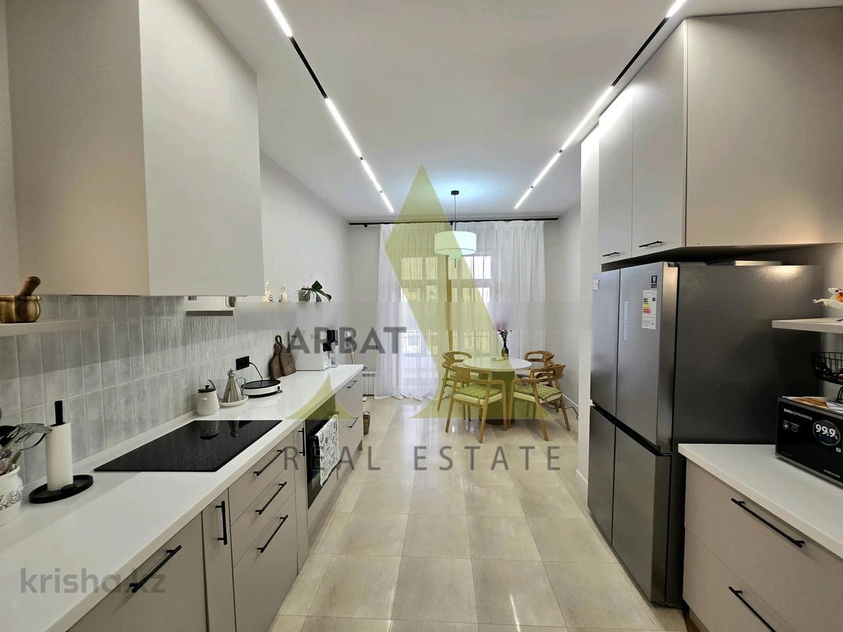 Фото Квартира, 4 комн, 160 м², 3/4 эт., 2006 г.п.