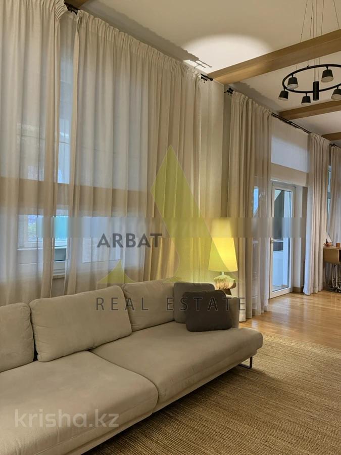 Фото Квартира, 3 комн, 150 м², 8/8 эт., 2017 г.п.