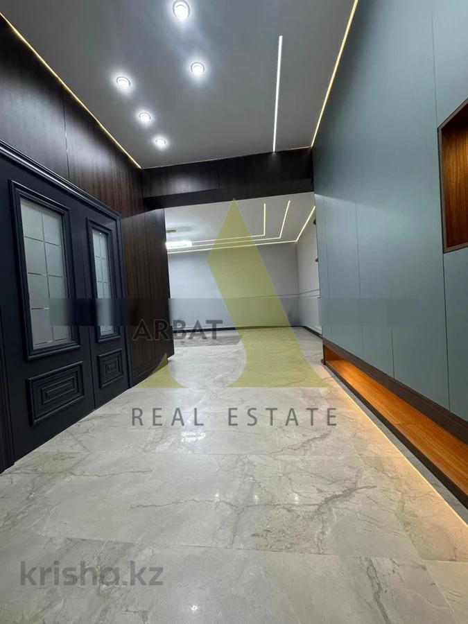 Фото Отдельный дом, 6 комн, 235м²