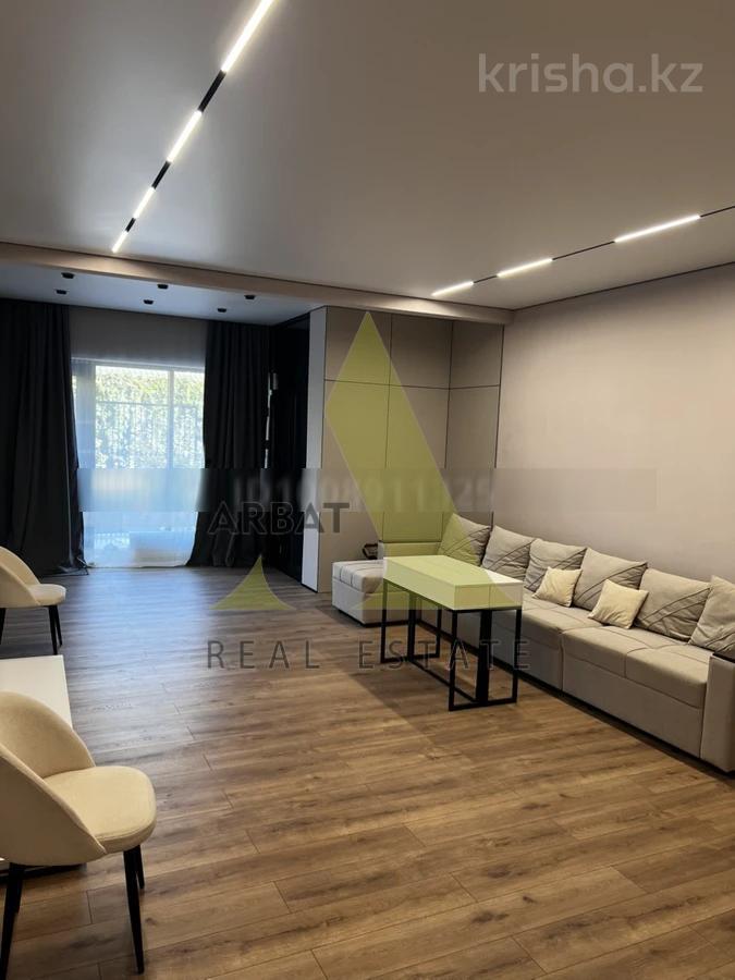 Фото Квартира, 5 комн, 227 м², 1/5 эт.