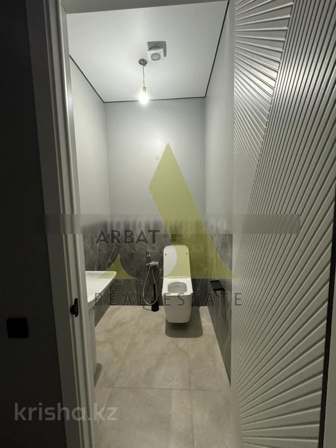 Фото Квартира, 6 комн, 440 м², 1/3 эт., 2022 г.п.