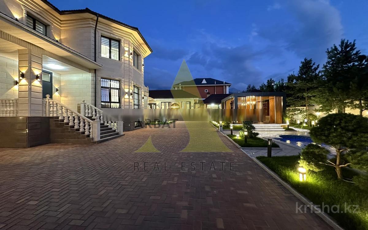 Фото Отдельный дом, 7 комн, 650м²