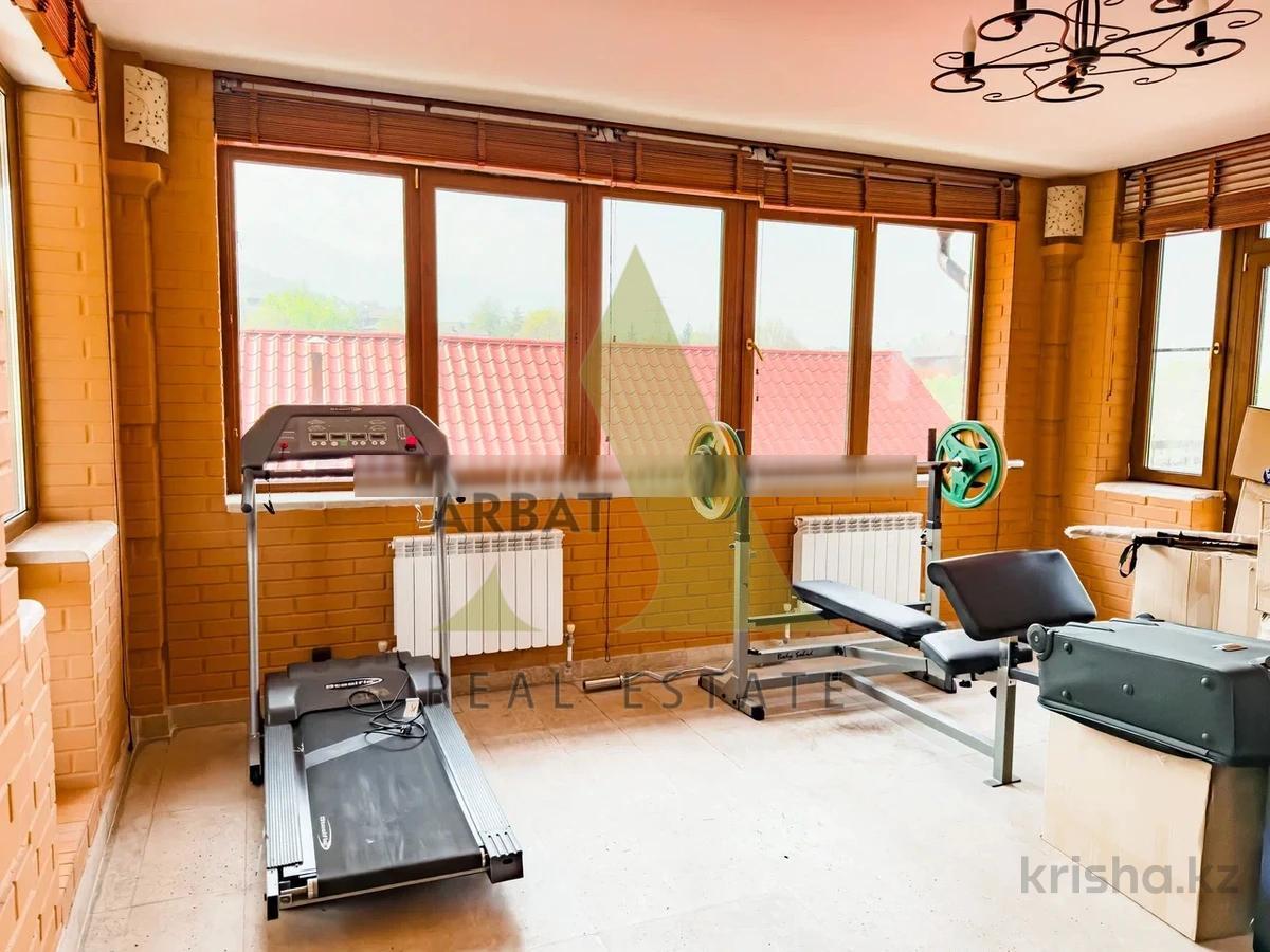 Фото Отдельный дом, 7 комн, 300м²