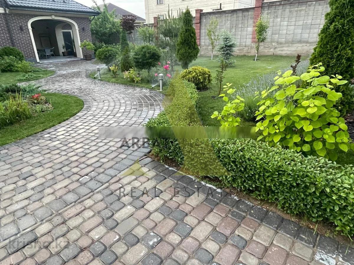 Фото Отдельный дом, 6 комн, 315м²