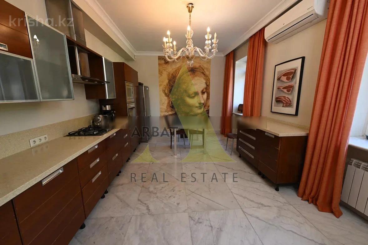 Фото Отдельный дом, 6 комн, 860м²