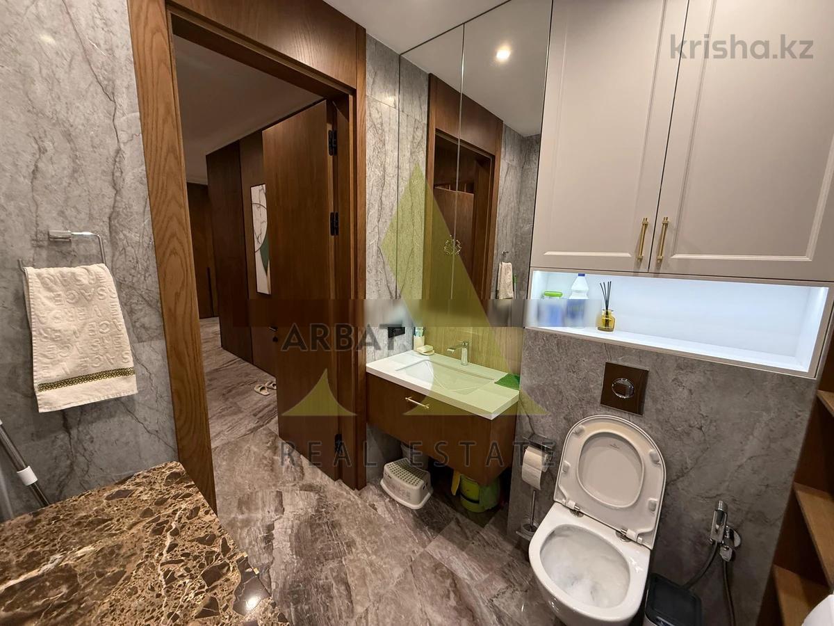 Фото Квартира, 3 комн, 165 м², 1/3 эт., 2019 г.п.