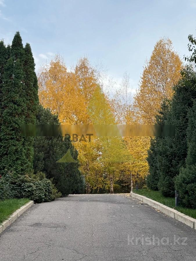Фото Отдельный дом, 8 комн, 1300м²