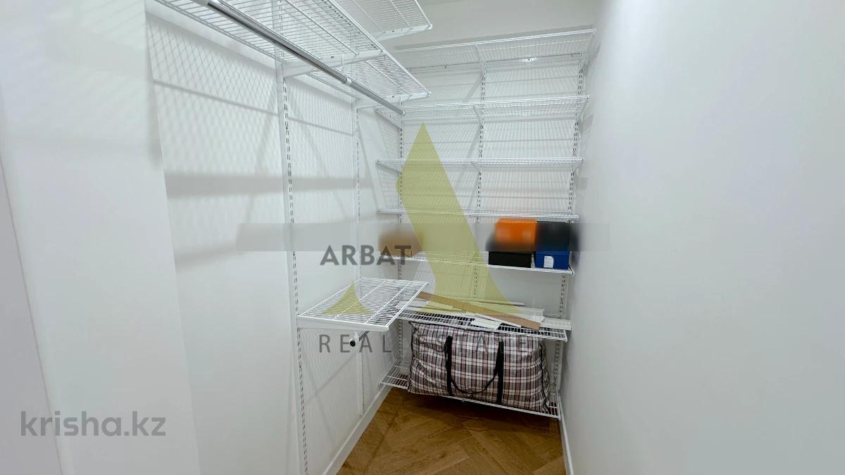 Фото Квартира, 4 комн, 160 м², 5/10 эт., 2008 г.п.