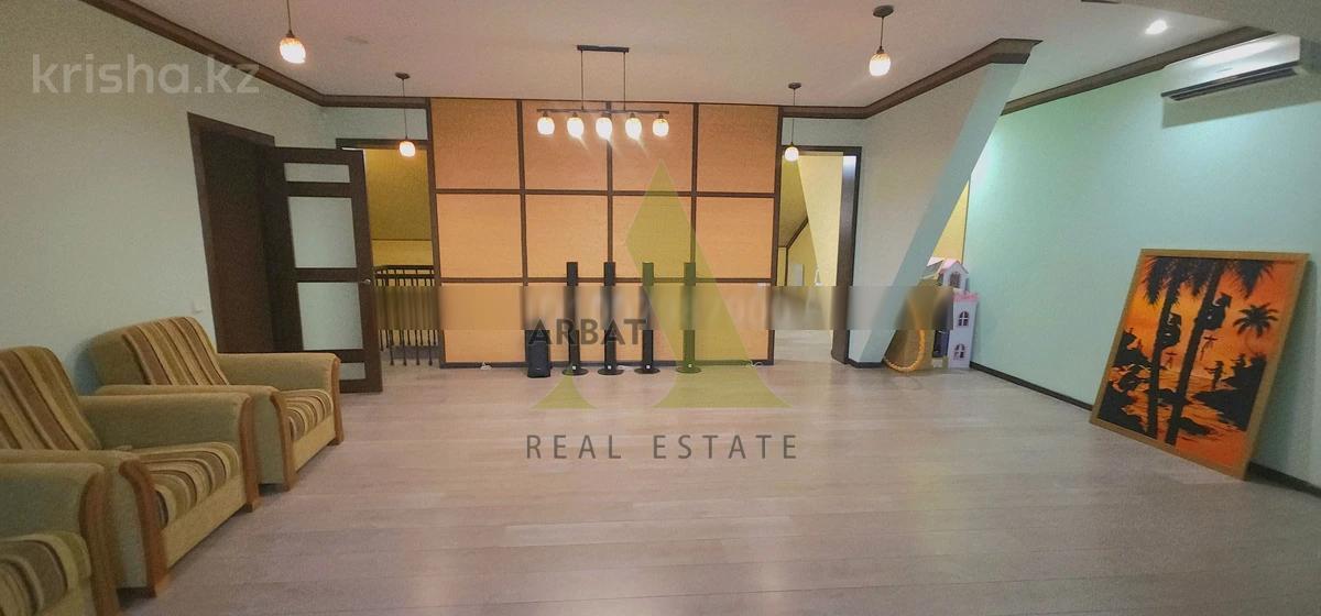 Фото Квартира, 5 комн, 364 м², 3/4 эт., 2011 г.п.