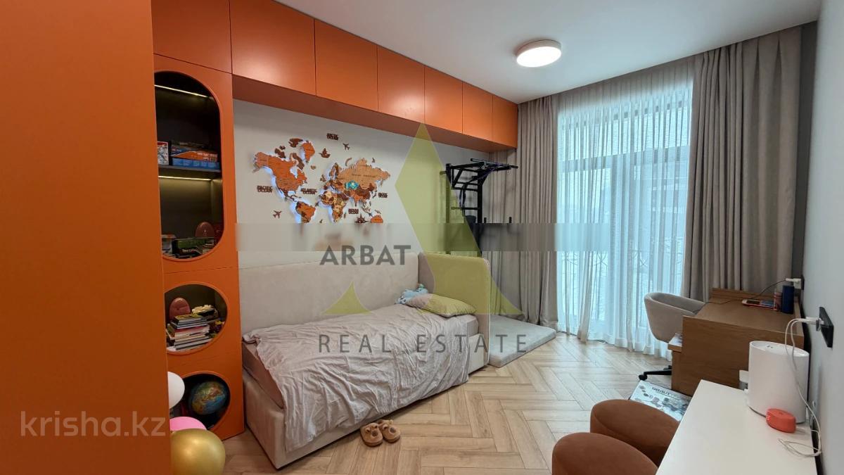 Фото Квартира, 4 комн, 193 м², 1/3 эт., 2022 г.п.