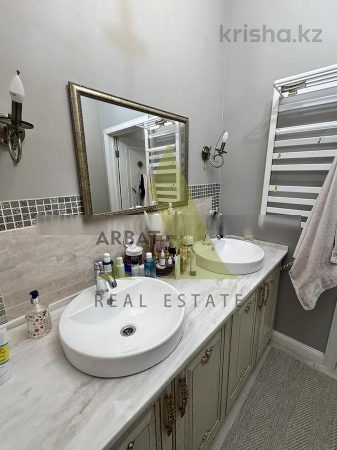 Фото Квартира, 4 комн, 141 м², 1/9 эт., 2016 г.п.
