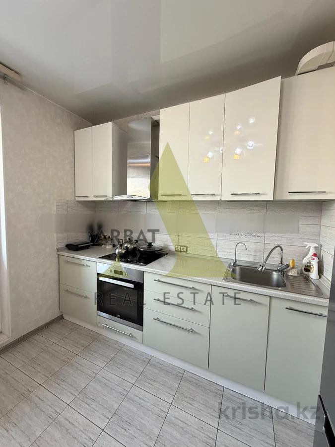 Фото Квартира, 2 комн, 72 м², 4/12 эт.