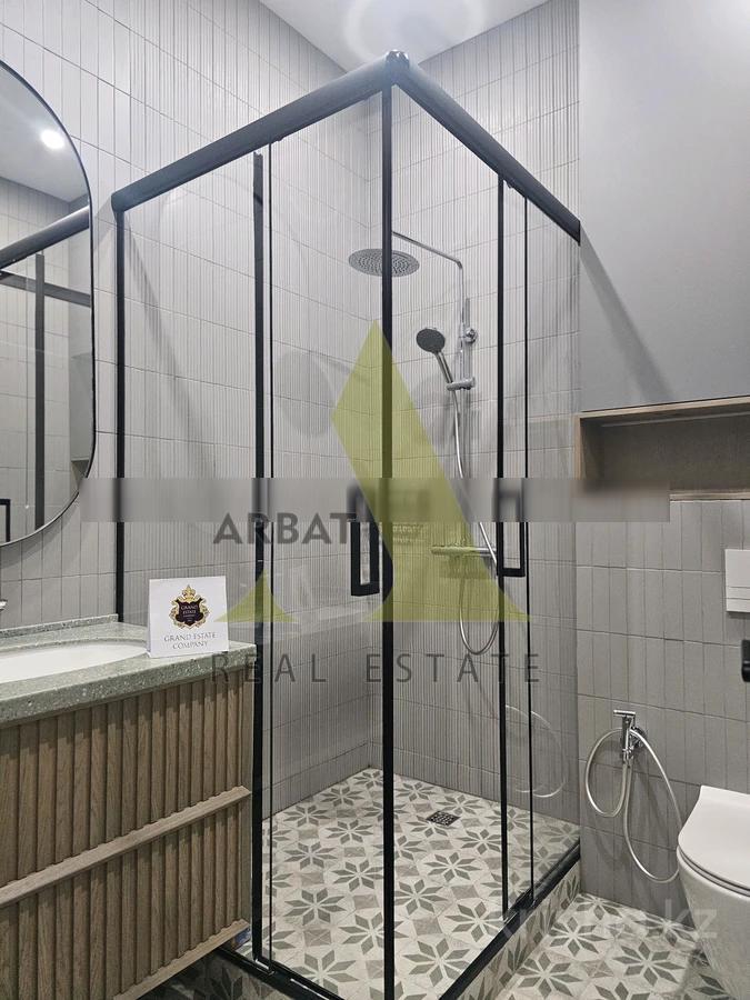 Фото Квартира, 4 комн, 148.3 м², 3/7 эт., 2016 г.п.