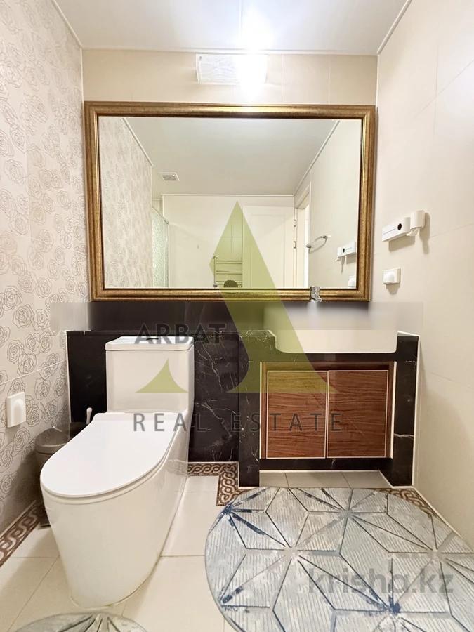 Фото Квартира, 5 комн, 190 м², 1/17 эт.