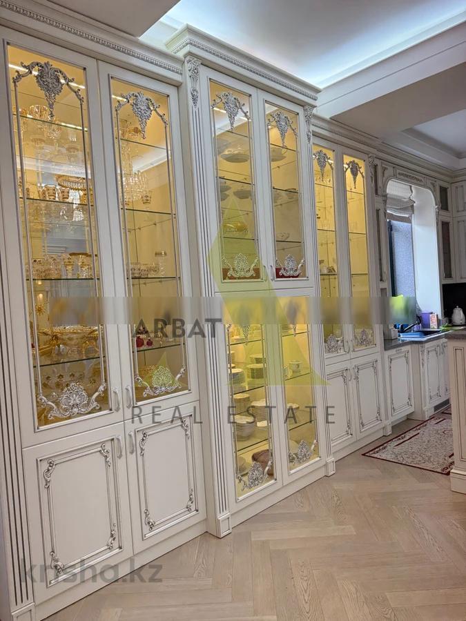 Фото Отдельный дом, 7 комн, 750м²