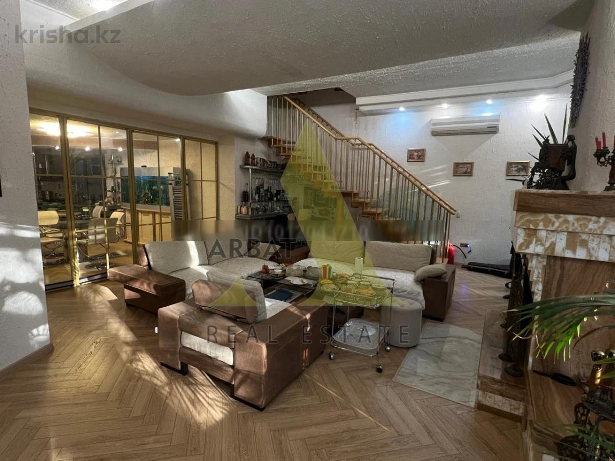 Фото Отдельный дом, 6 комн, 330м²
