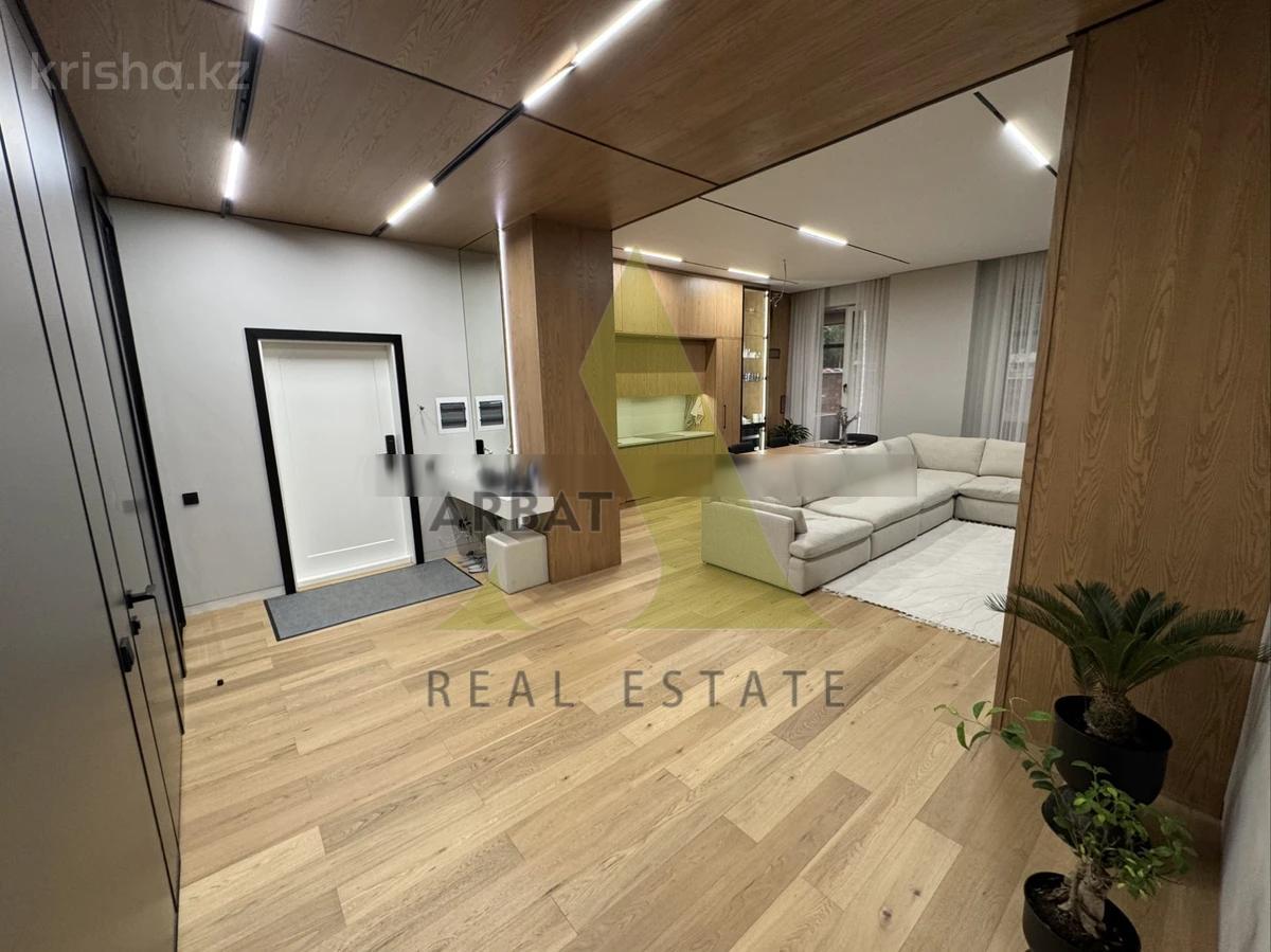 Фото Квартира, 3 комн, 135 м², 1/6 эт., 2007 г.п.