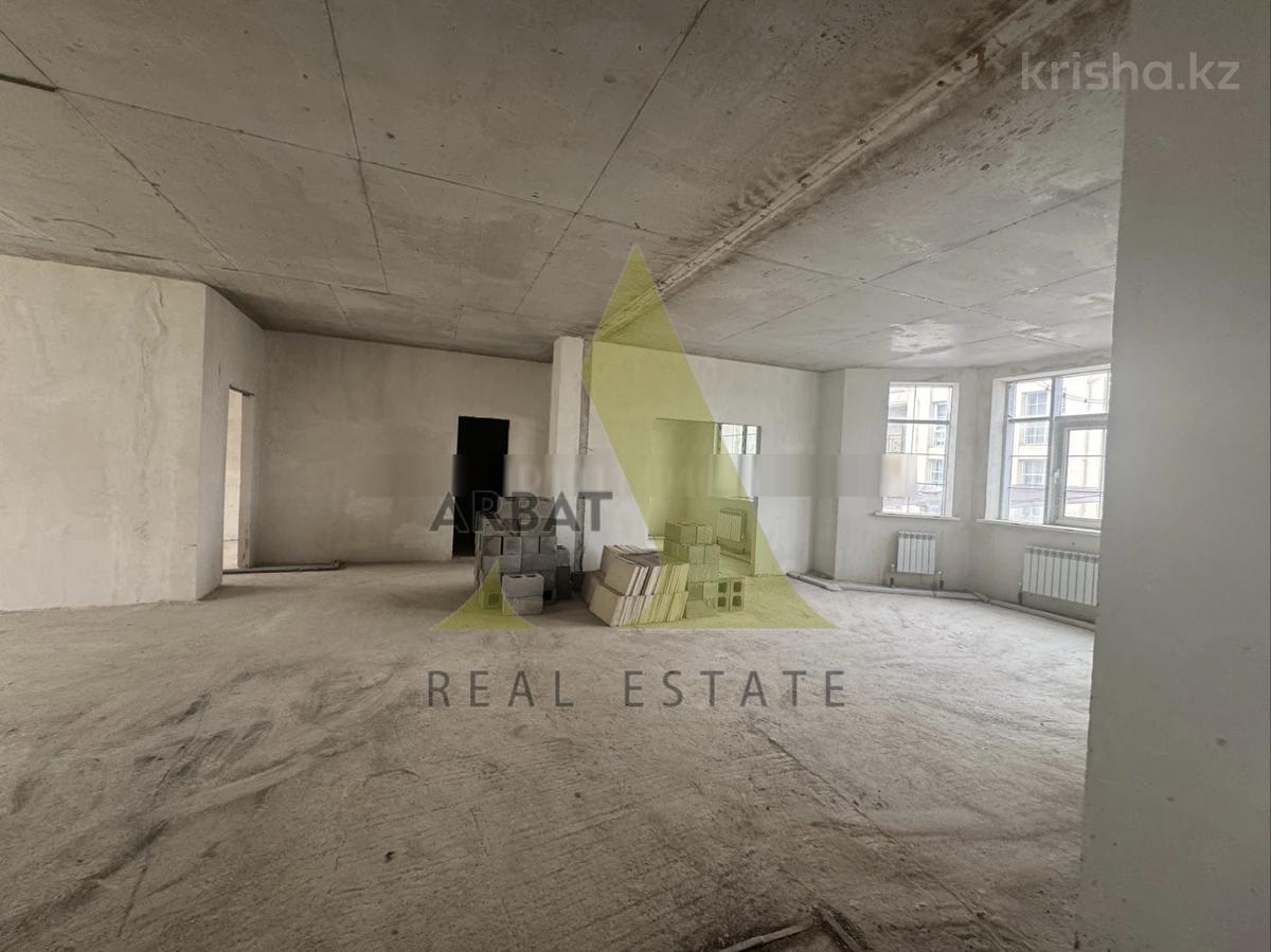 Фото Квартира, 8 комн, 600 м², 3 эт., 2017 г.п.