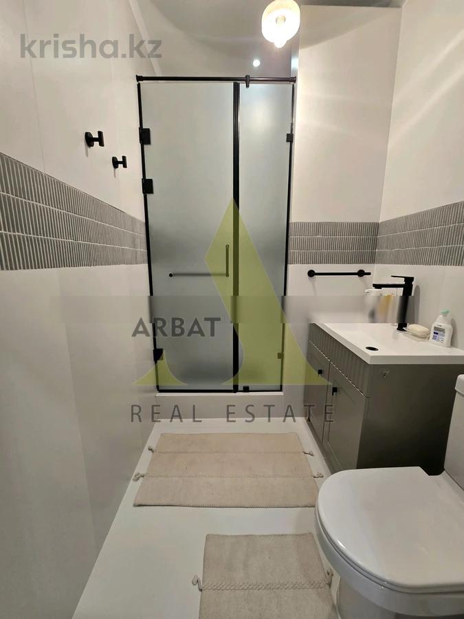 Фото Квартира, 4 комн, 160 м², 3/4 эт., 2006 г.п.