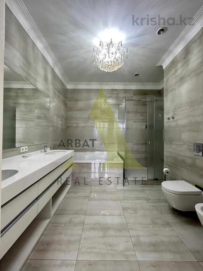 Фото Квартира, 7 комн, 440 м², 7/7 эт., 2016 г.п.