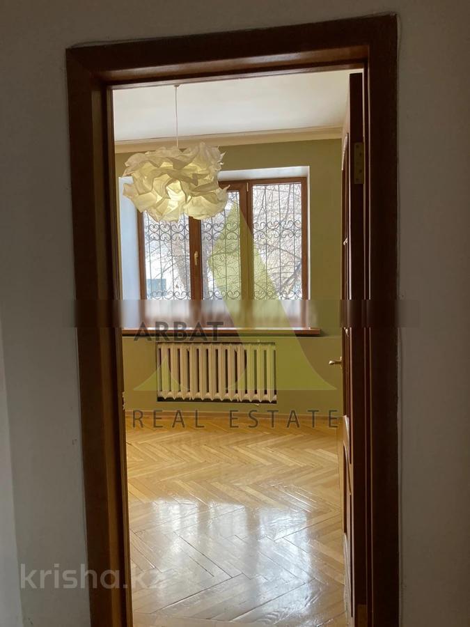 Фото Квартира, 3 комн, 75 м², 2/3 эт.