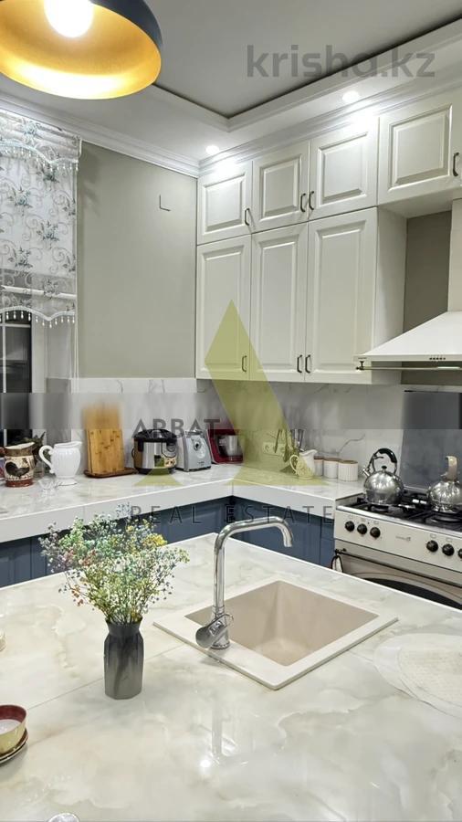 Фото Отдельный дом, 6 комн, 180м²