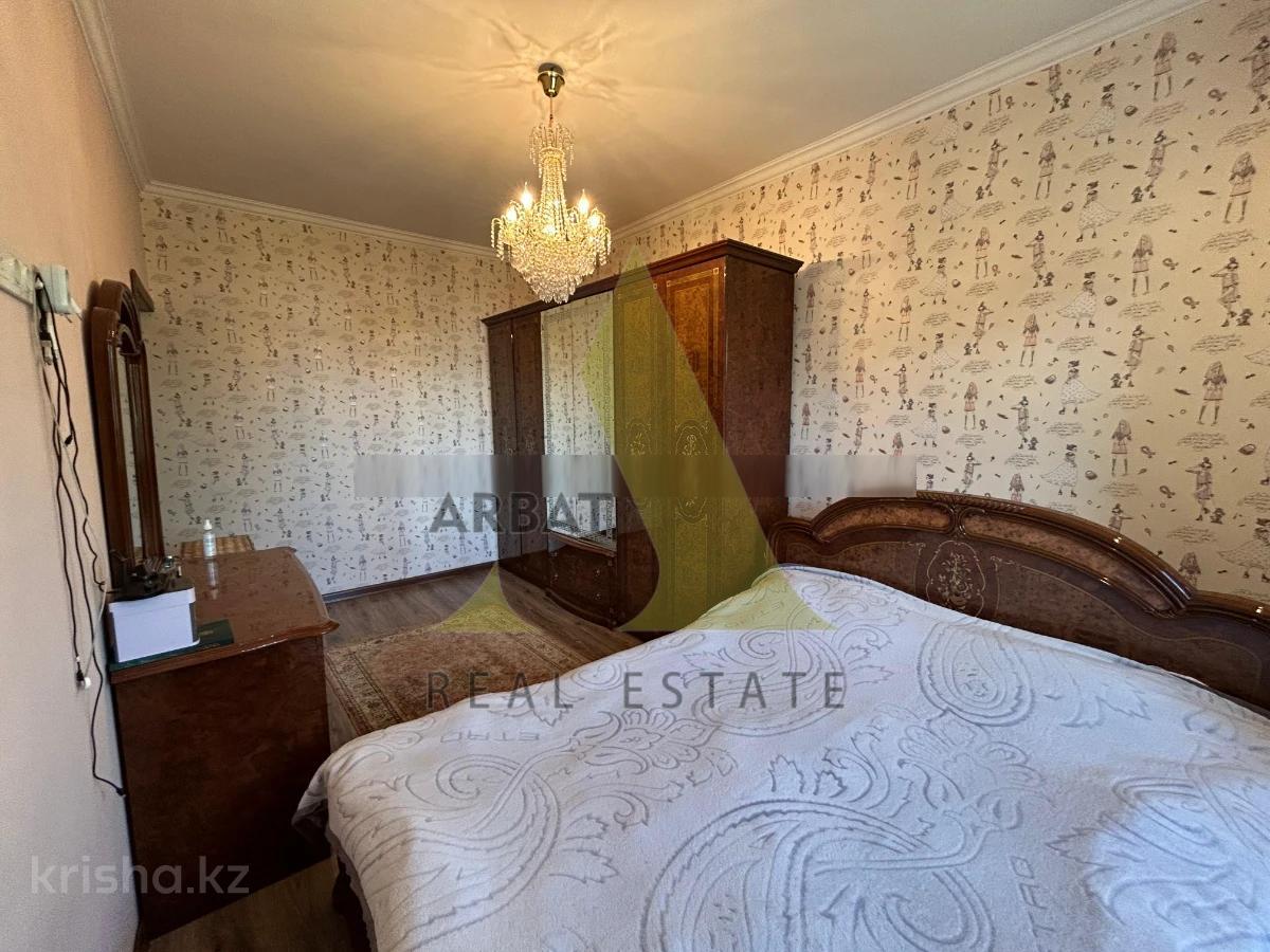 Фото Квартира, 4 комн, 100 м², 6/8 эт., 1979 г.п.