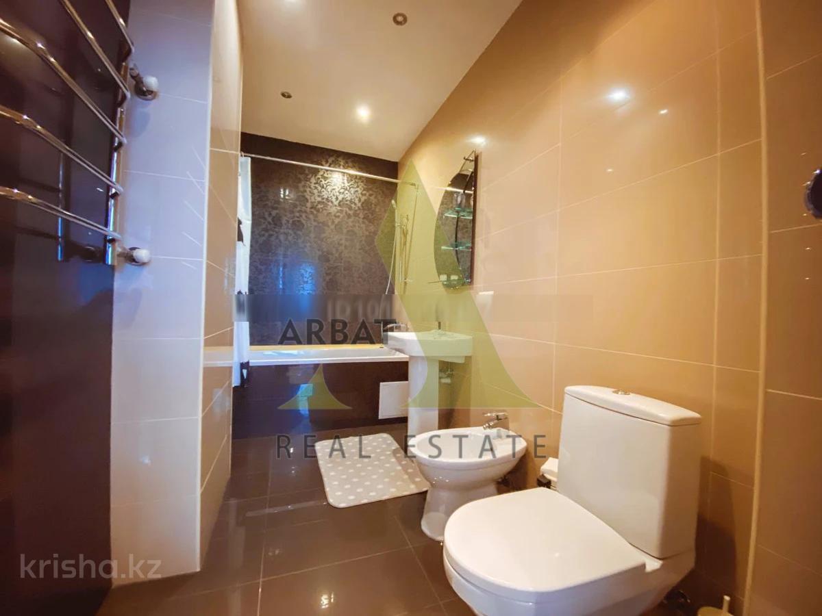 Фото Квартира, 4 комн, 200 м², 2/5 эт., 2010 г.п.