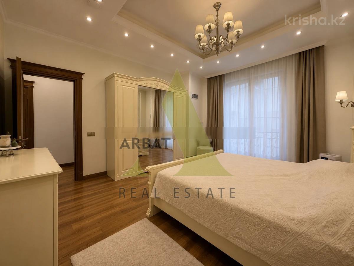 Фото Квартира, 4 комн, 158 м², 4/6 эт., 2007 г.п.