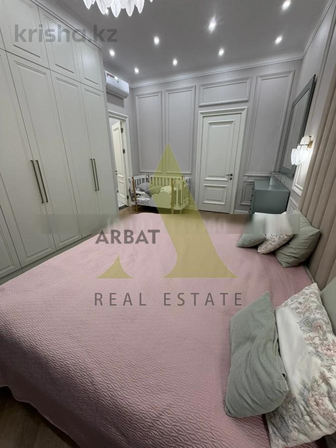 Фото Квартира, 5 комн, 160 м², 3/6 эт., 2017 г.п.