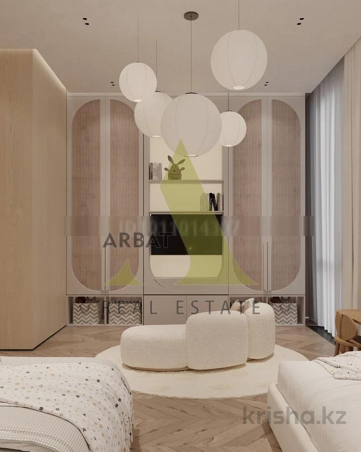 Фото Квартира, 6 комн, 312 м², 1/3 эт., 2019 г.п.