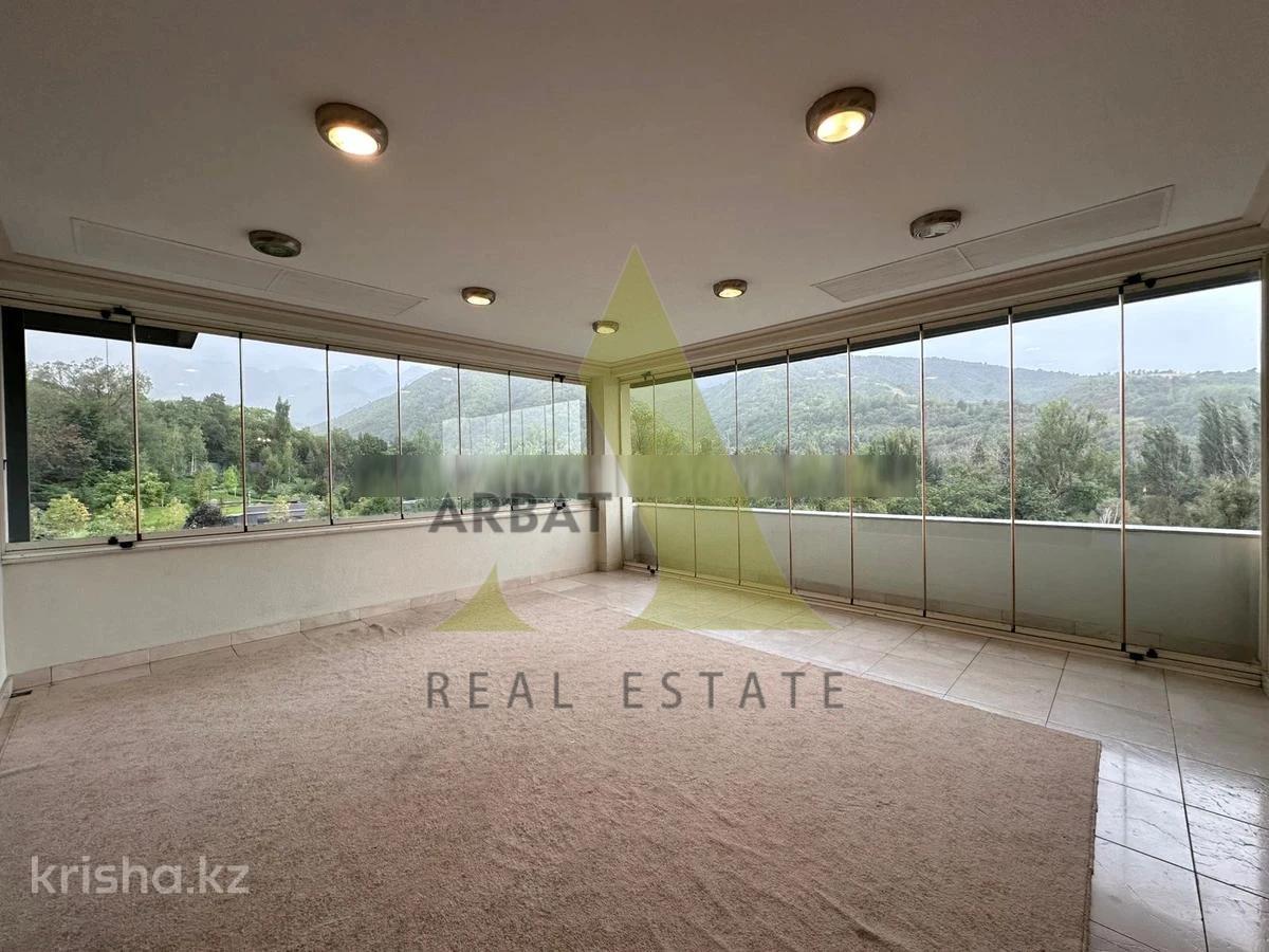 Фото Квартира, 5 комн, 450 м², 3/4 эт., 2009 г.п.