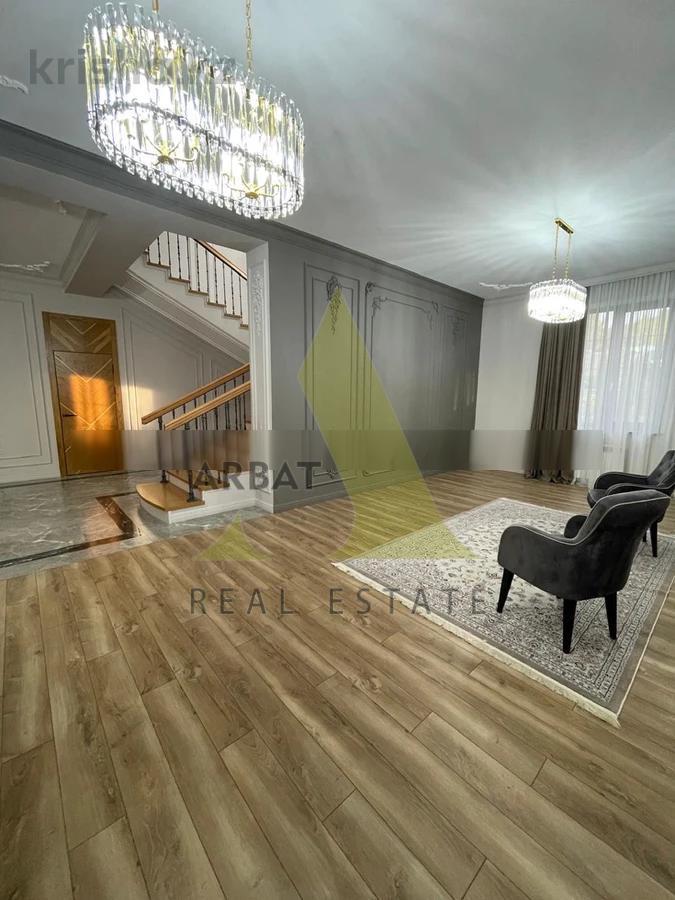 Фото Отдельный дом, 6 комн, 315м²