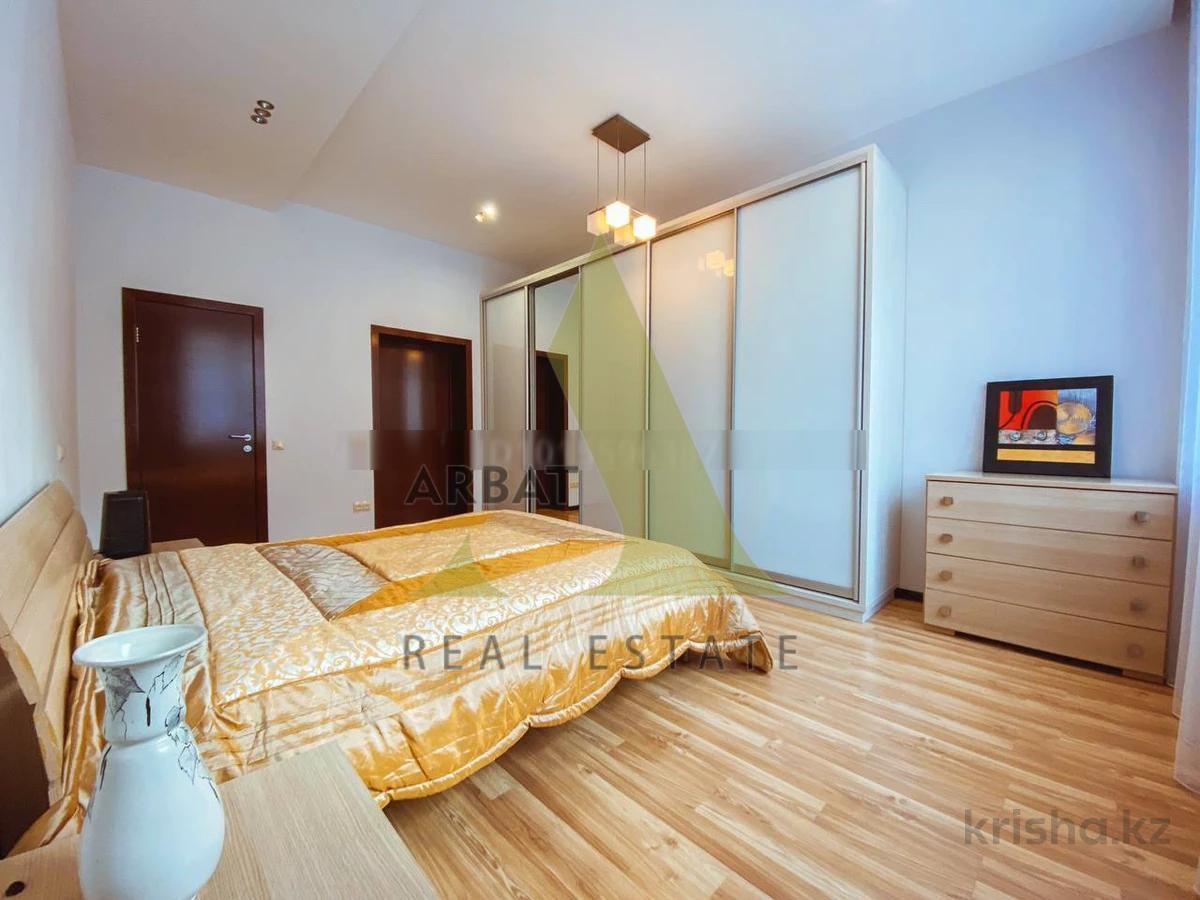 Фото Квартира, 4 комн, 200 м², 2/5 эт., 2010 г.п.