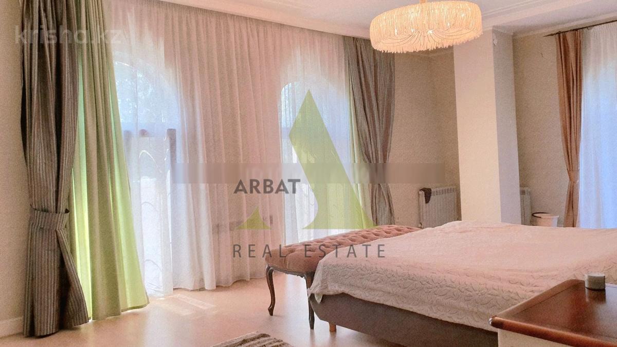 Фото Квартира, 5 комн, 364 м², 3/4 эт., 2011 г.п.