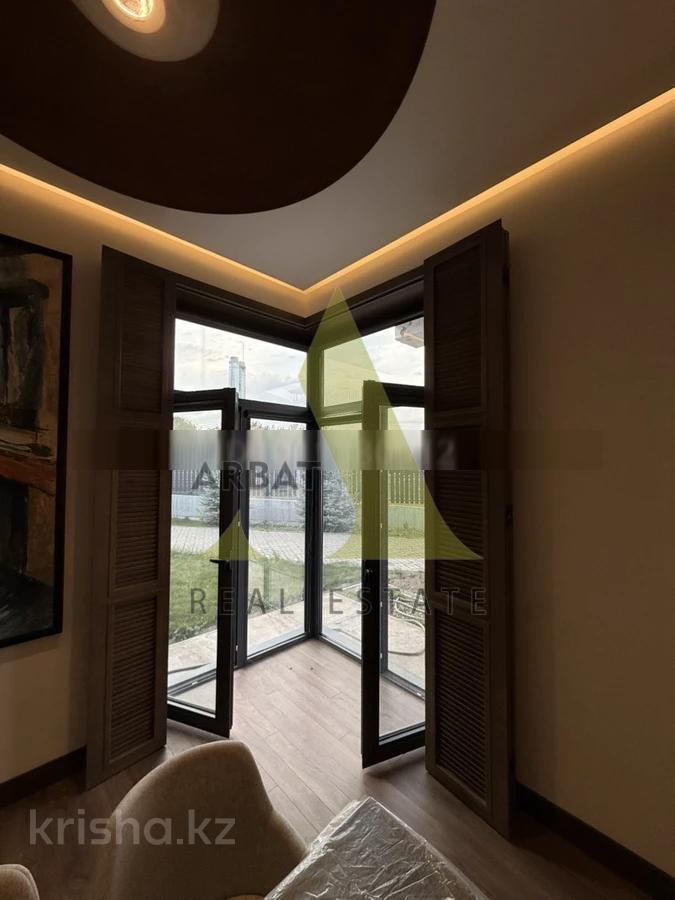 Фото Квартира, 4 комн, 155.6 м², 1/2 эт., 2021 г.п.
