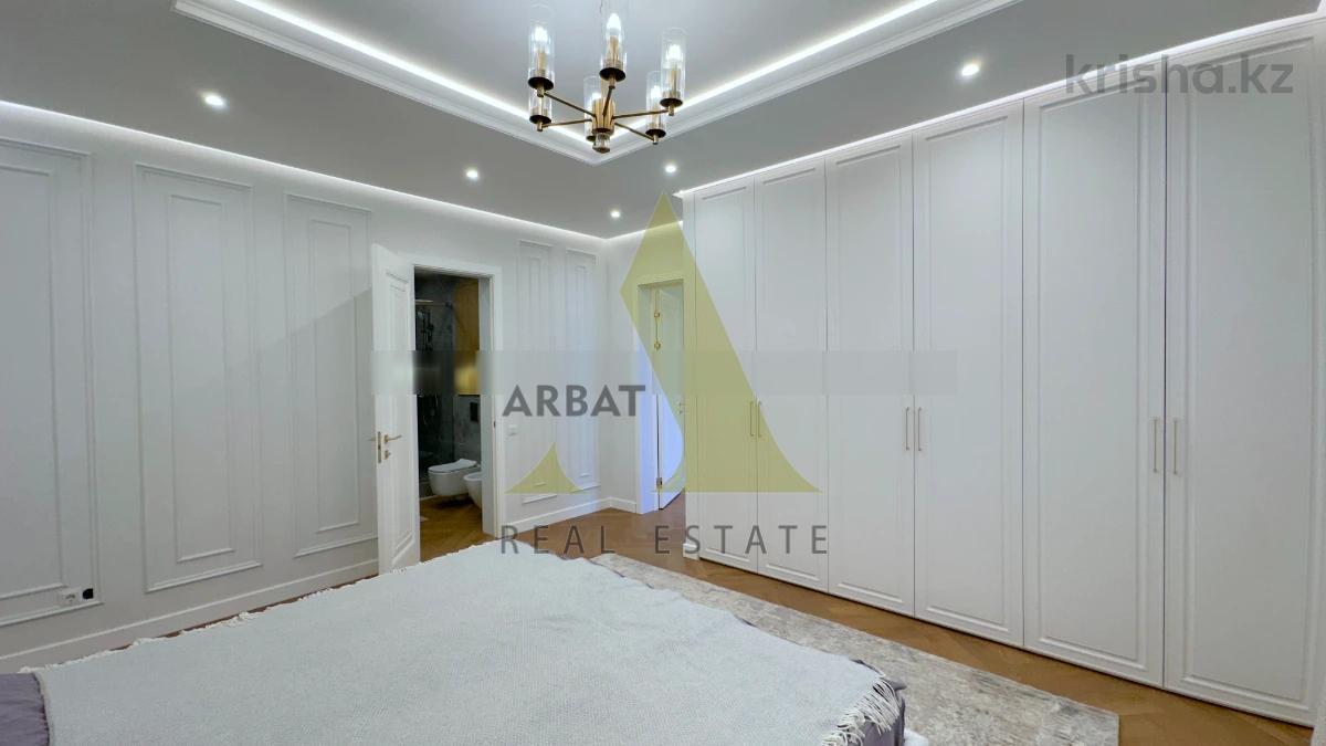 Фото Квартира, 4 комн, 160 м², 5/10 эт., 2008 г.п.