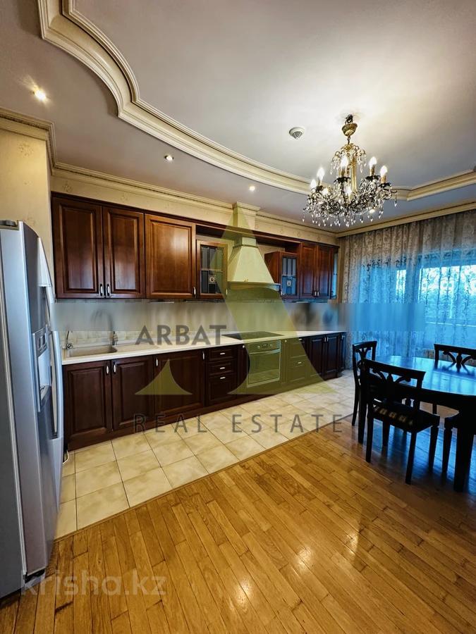 Фото Квартира, 5 комн, 200 м², 6/17 эт.